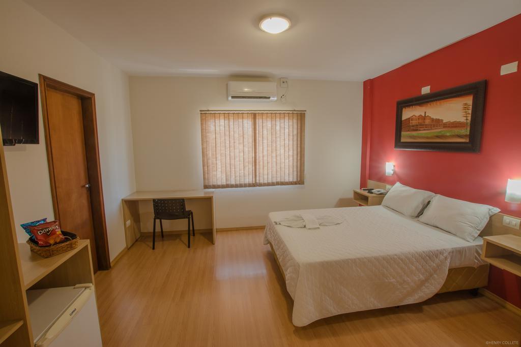 Hotel Dom Thomaz Jaguariaiva Экстерьер фото